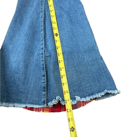 Lucky And Blessed Super Flare With Serape Insert Jeans - Picture 14 of 17